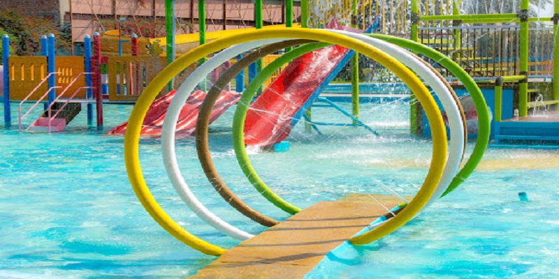 sozo water park lahore